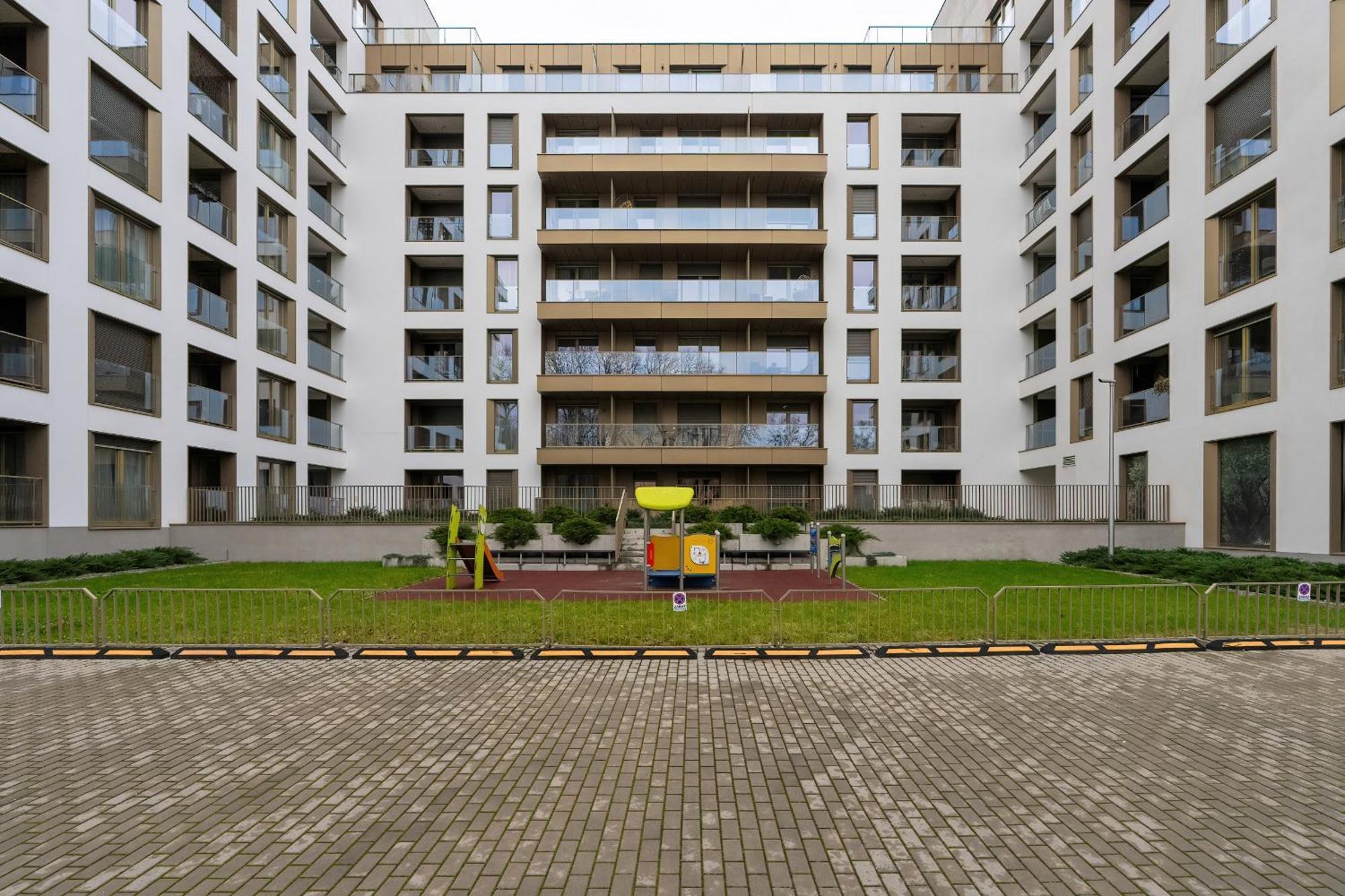 City Center Apartments With Gym & Free Garage Poznan By Noclegi Renters Exterior foto